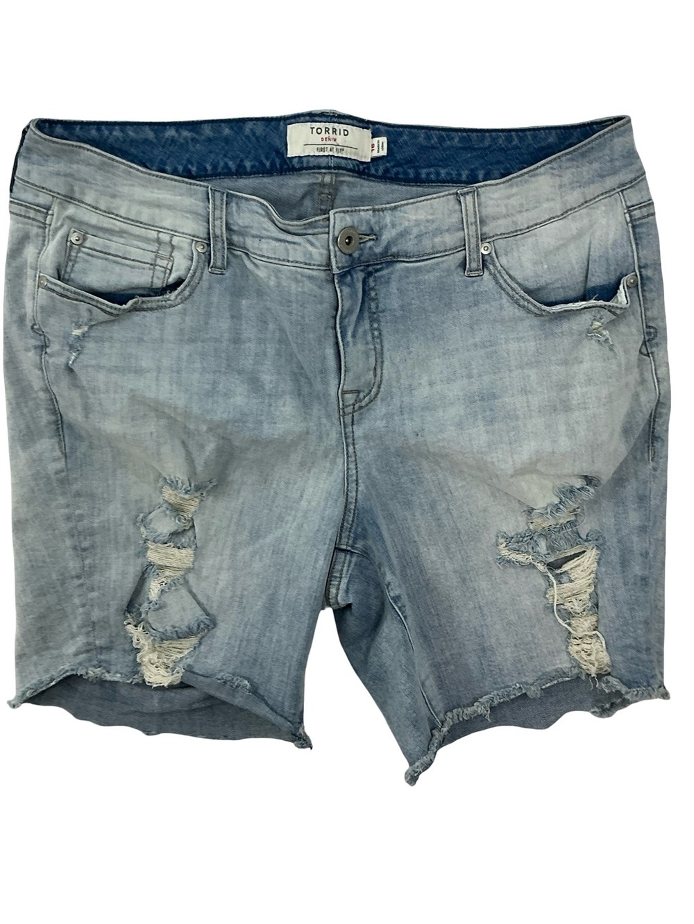 Torrid Distressed Denim Shorts Light Wash Blue Size 16 Summer Grunge Cut-off